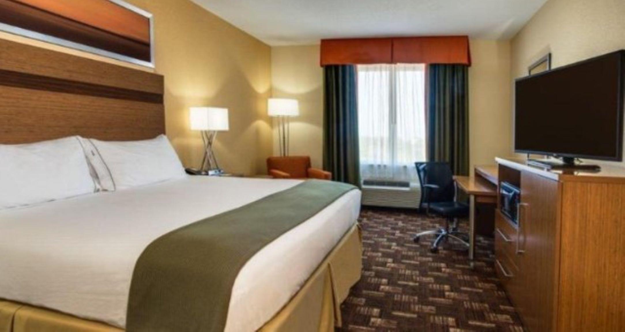 Holiday Inn Express Fort Lauderdale Airport South By Ihg Dania Beach Exterior photo